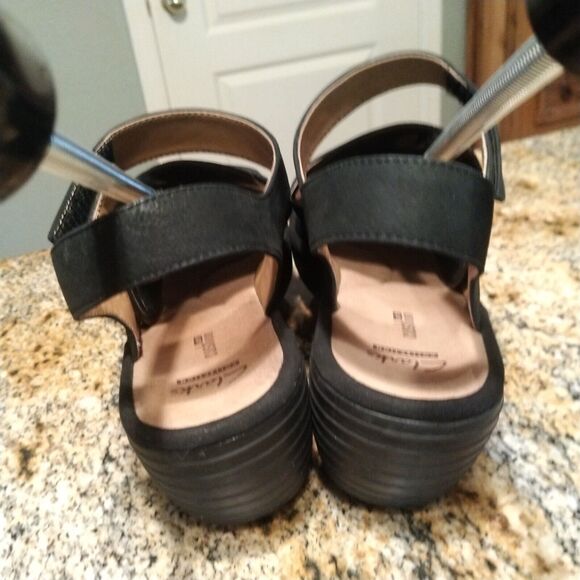 Clarks Collection Soft Cushion Reedly Juno Wedge Heel Sandals Black Women's 9.5W - Picture 10 of 12